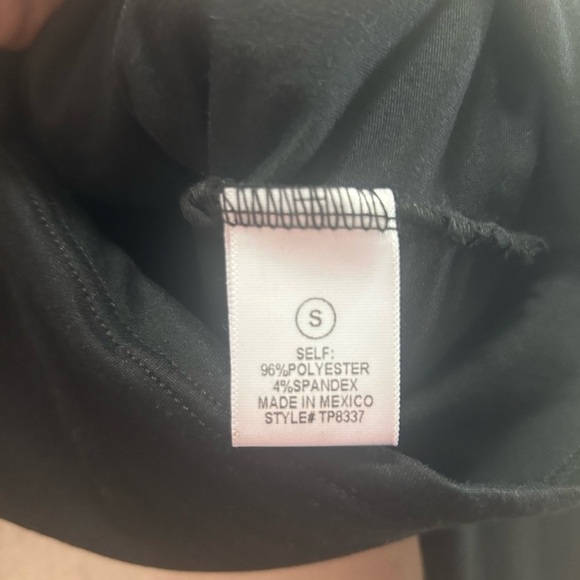 Fashion Nova Baddie On The Go Top NWT Small - Picture 7 of 8